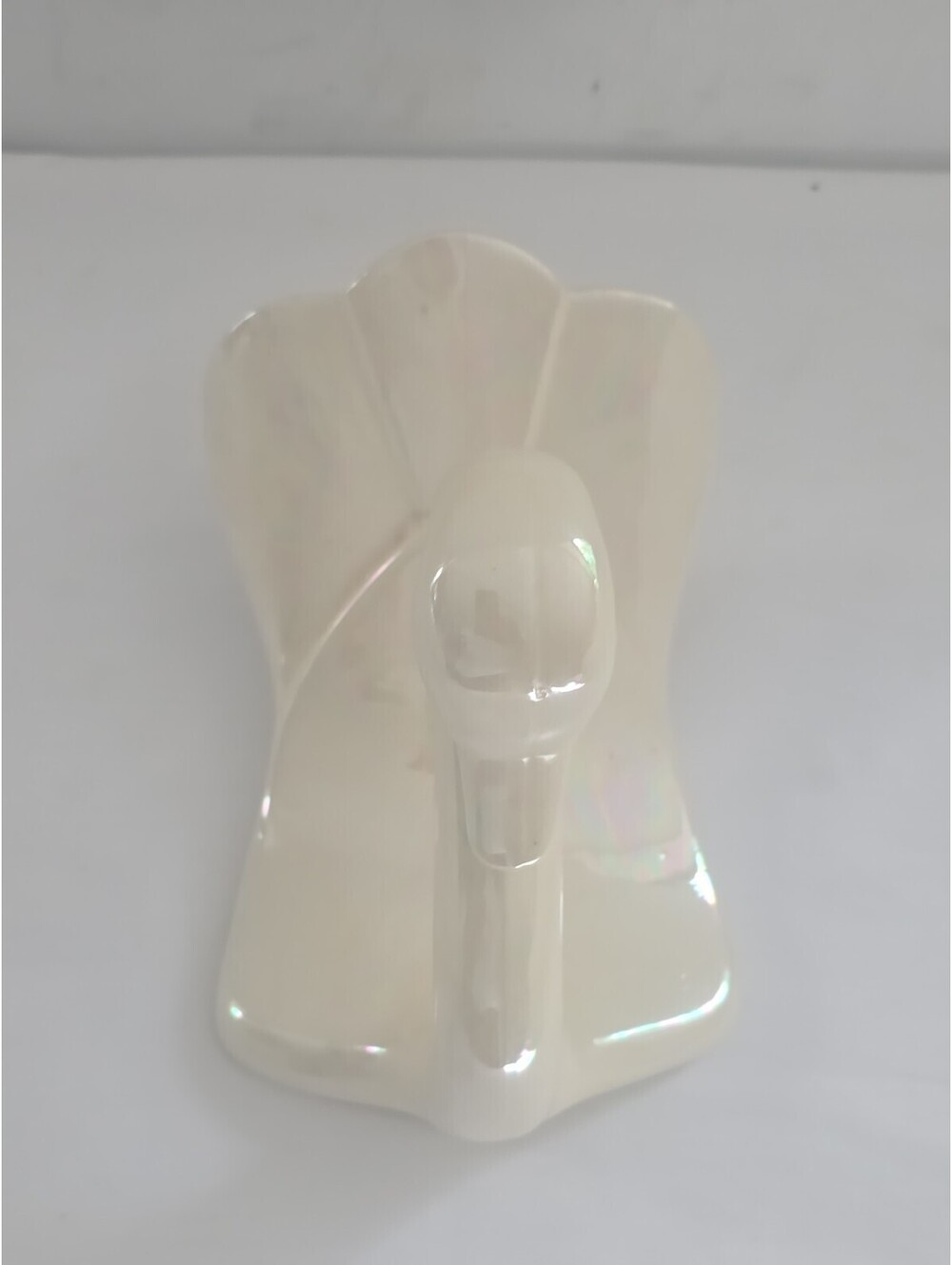 Vintage 1980 Ceramic Swan Hand Towel Washcloth Holder Cream Retro Bathroom Decor